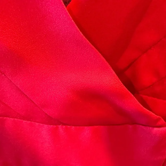 BHLDN Hitherto Anthropologie Chic Asymmetrical Red - Picture 12 of 15